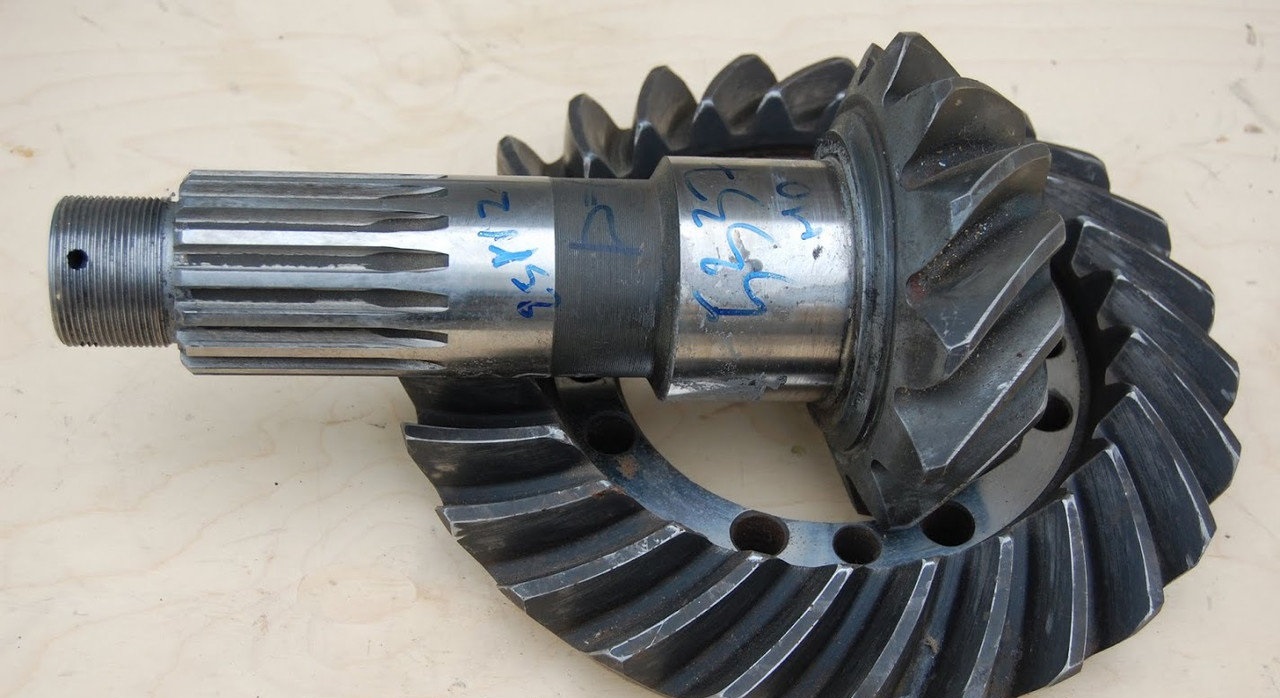 купить Шестерня ведущая и ведомая (25*12) зад.моста