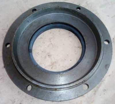 купить Крышка передней ступицы в сб.