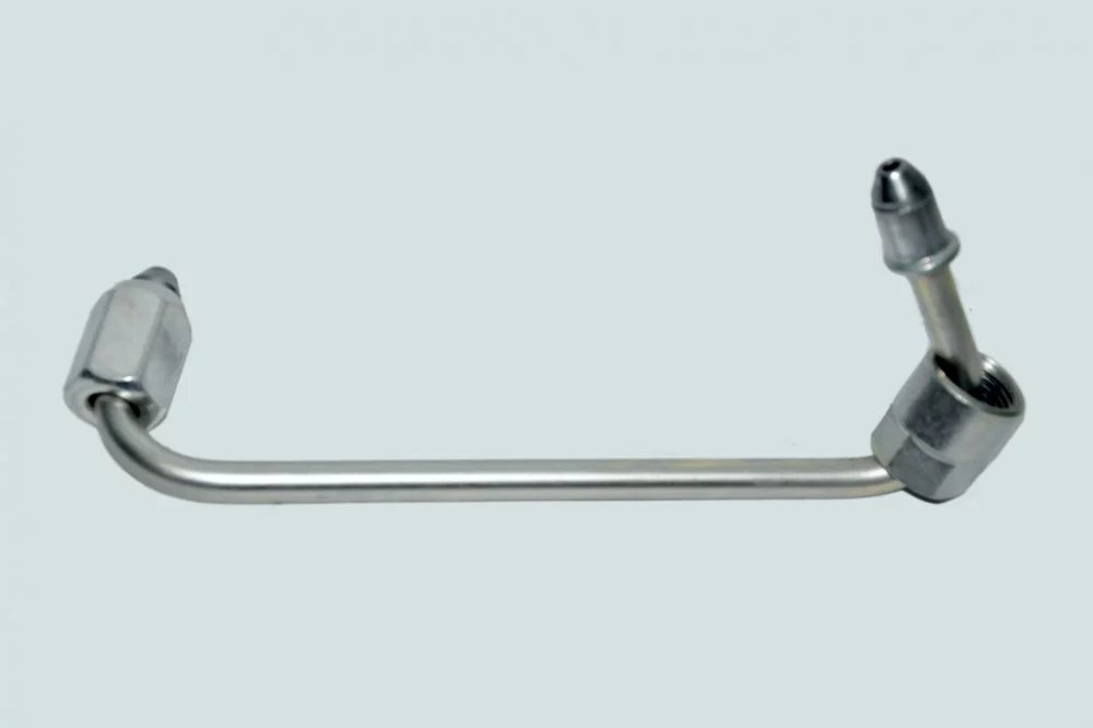 фото трубка топливная высокого давления v=6.7 eвро 4  (6ц-6isbe, 4ц-4isbe) dcec 4935976 