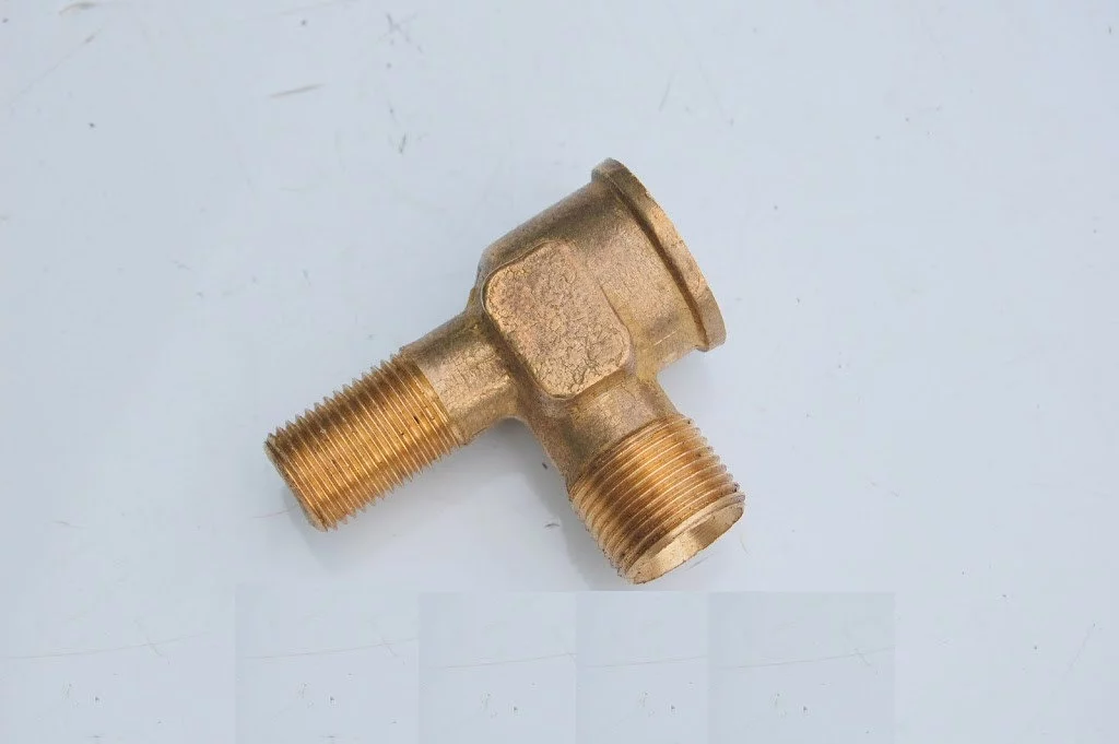 купить Тройник с внутренней резьбой М22 (М22*М22)