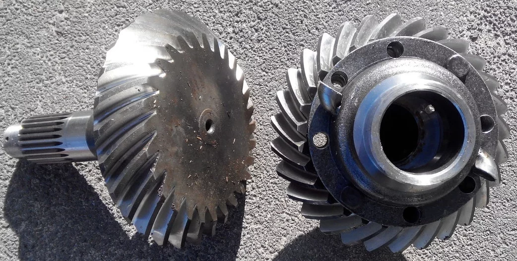 купить Шестерня ведущая и ведомая 29х27 зад.м. с чашками